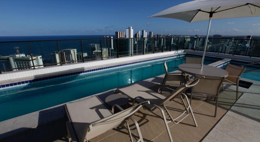 Beach Class Boa Viagem - 100 Metros Da Praia Recife Exterior photo